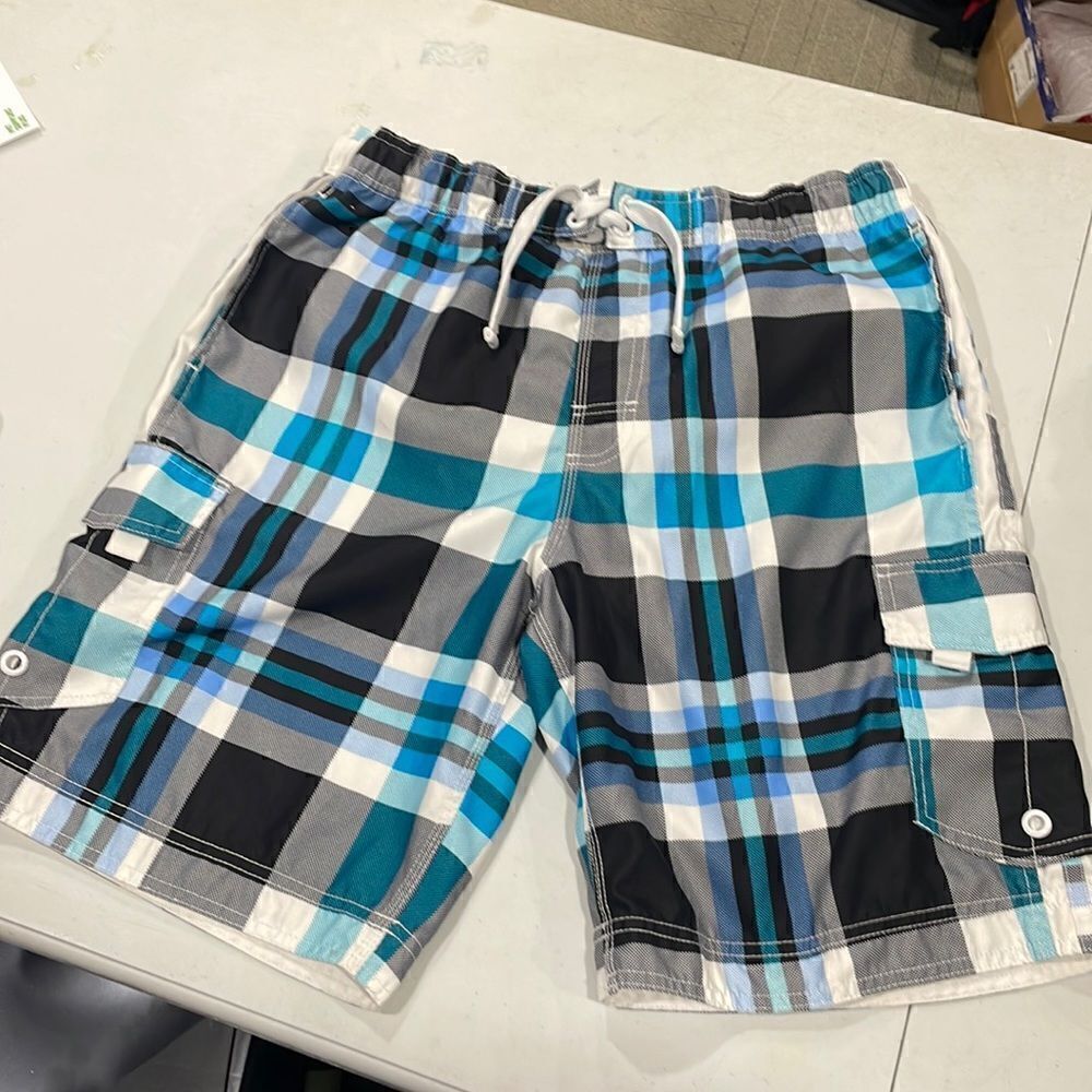 NWOT Wave Zone Plaid Swim Trunks.  Size M medium 32/34